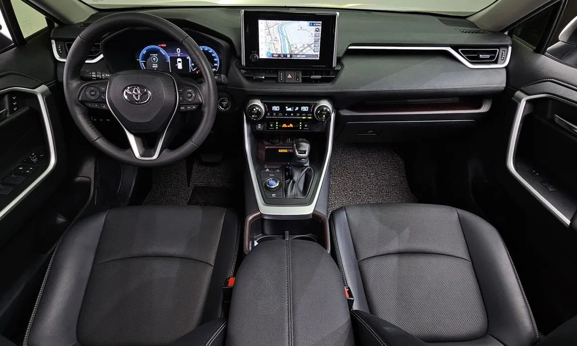 Toyota RAV4 2024 из KR, фото 10