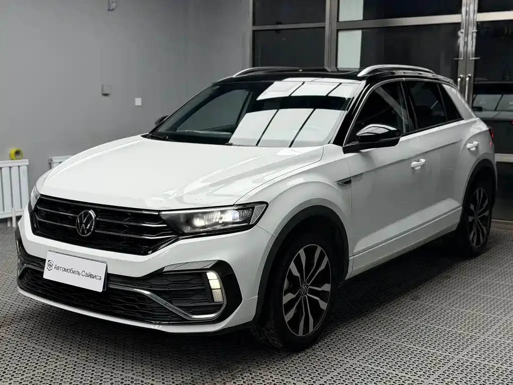 Volkswagen T-Roc — фото 1