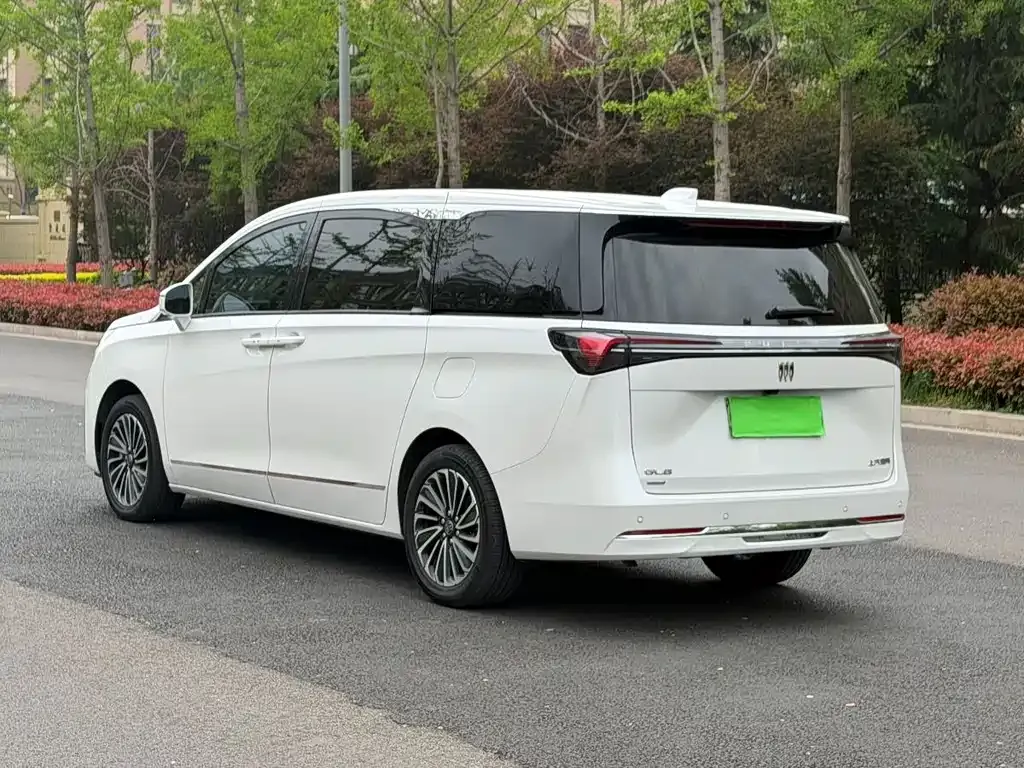Buick GL8 Hybrid 2025 из CN, фото 10