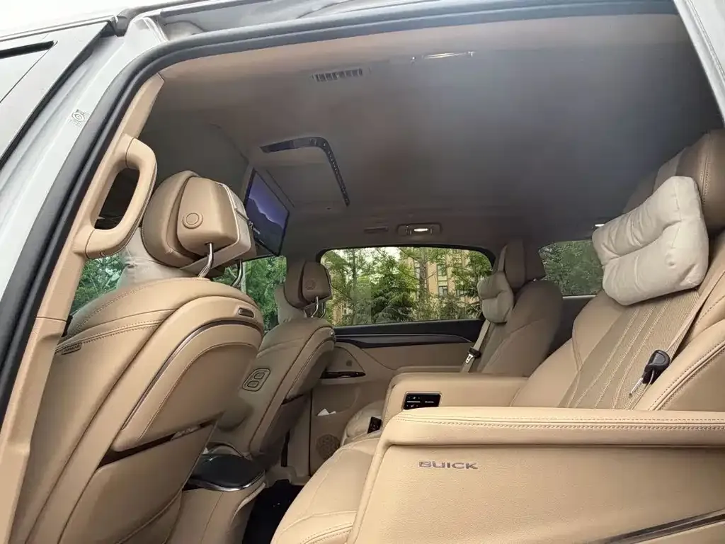 Buick GL8 Hybrid 2025 из CN, фото 2