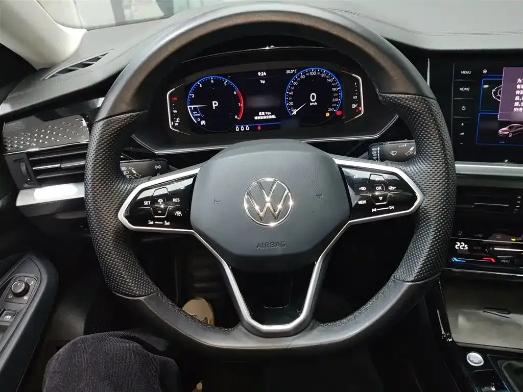 Volkswagen Passat — фото 7
