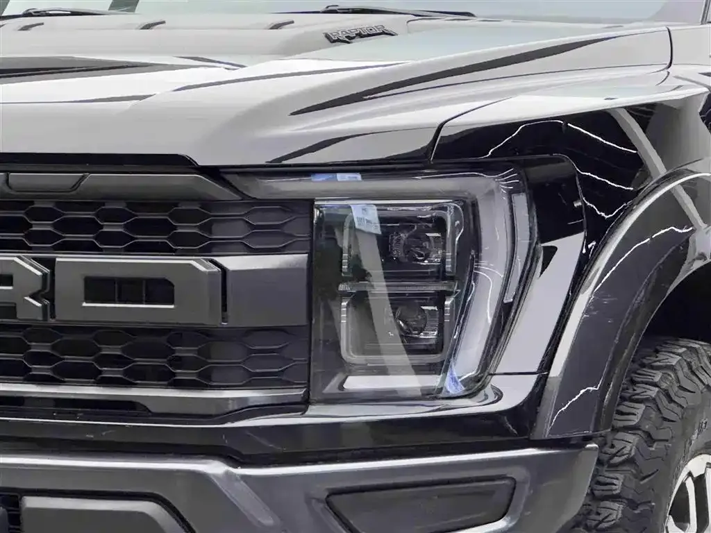 Ford F-150 Raptor — фото 9