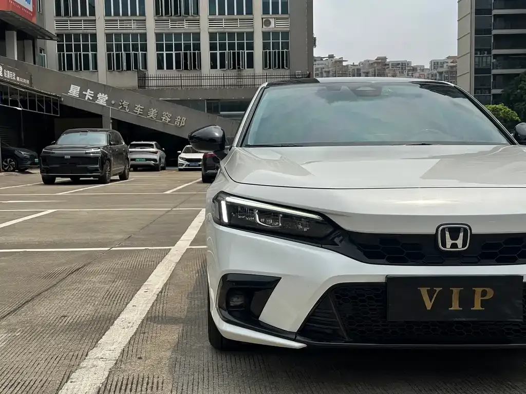 Honda Civic — фото 6