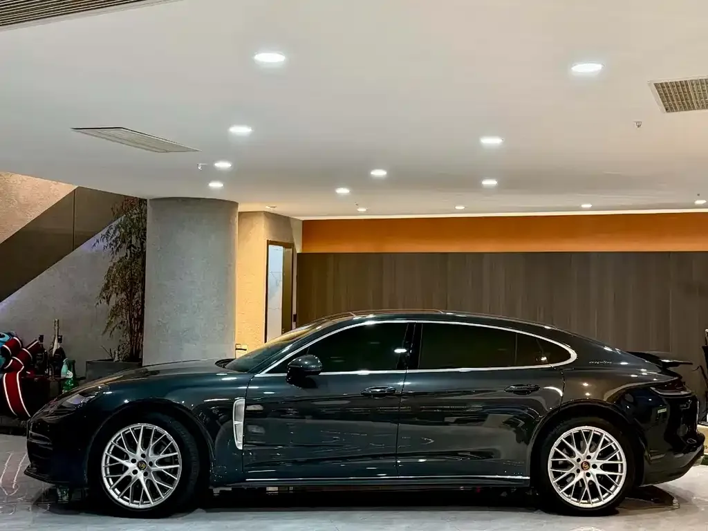 Porsche Panamera — фото 5