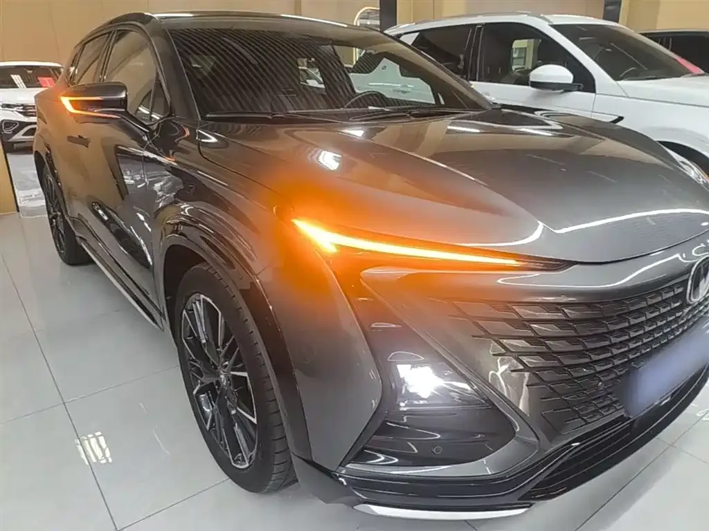 Changan UNI-T 2023 из CN, фото 5