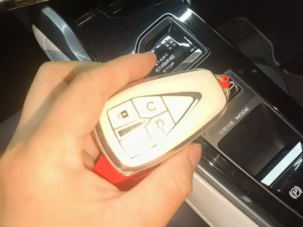 Changan UNI-T 2023 из CN, фото 4