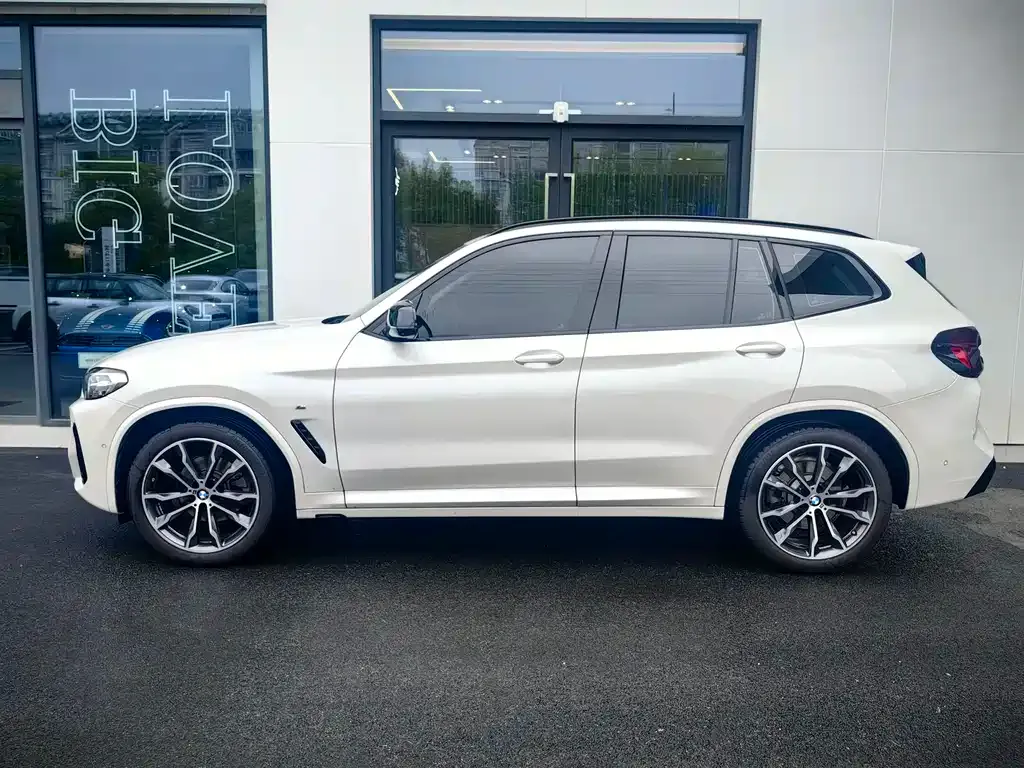 BMW X3 — фото 2
