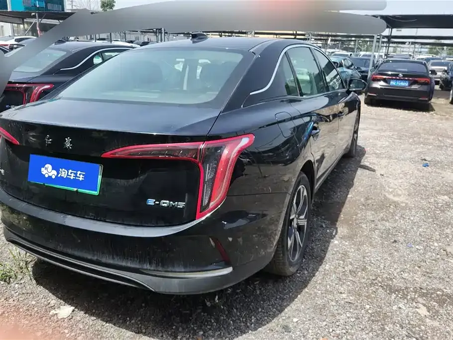 Hongqi E-QM5 2023 из CN, фото 6