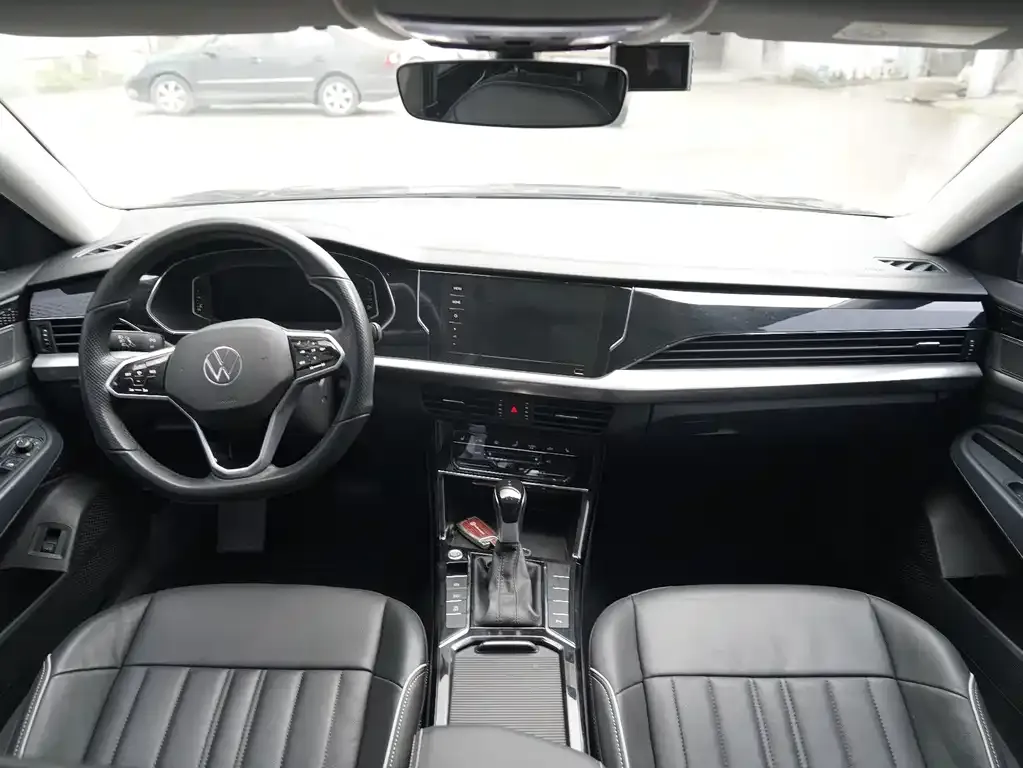 Volkswagen Passat — фото 5