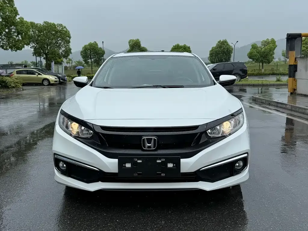 Honda Civic — фото 9