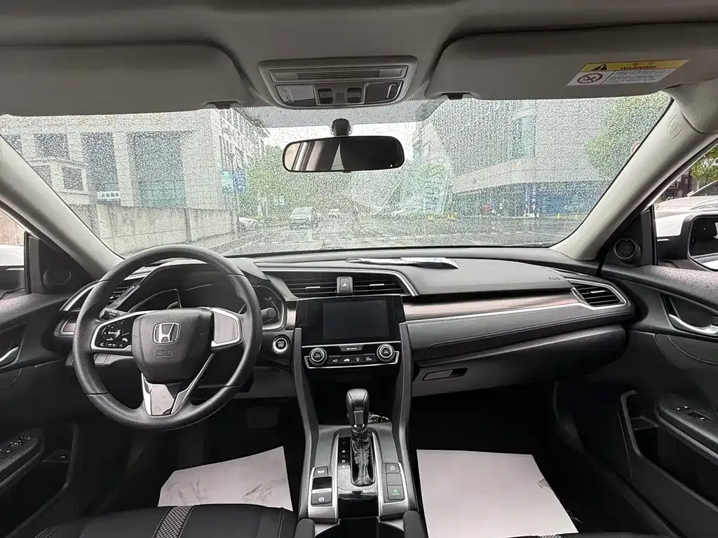 Honda Civic — фото 3