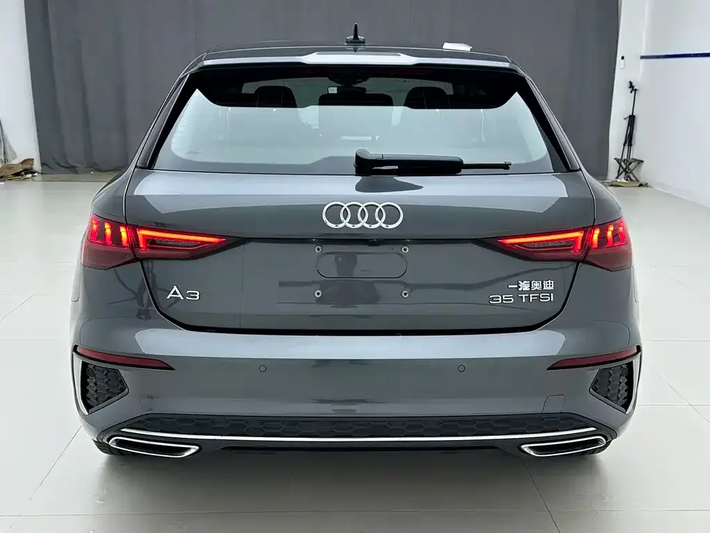 Audi A3 — фото 2