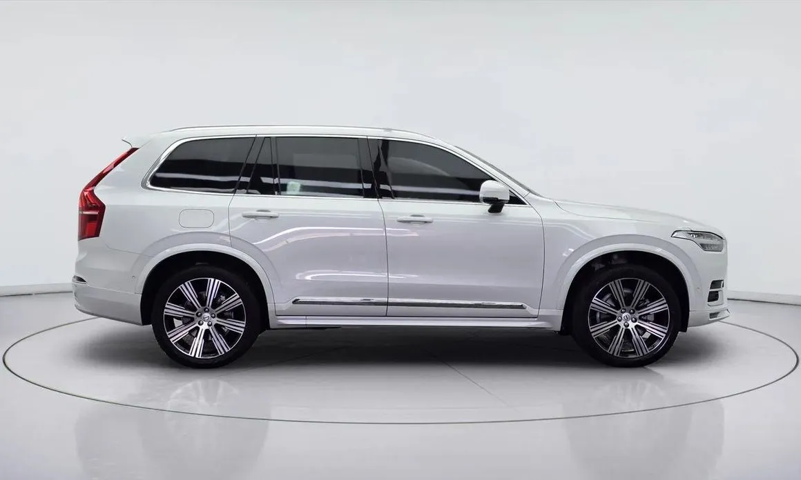 Volvo XC90 2025 из KR, фото 2