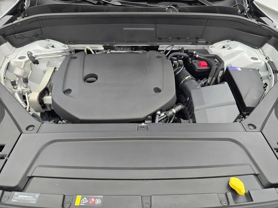 Volvo XC90 2025 из KR, фото 9