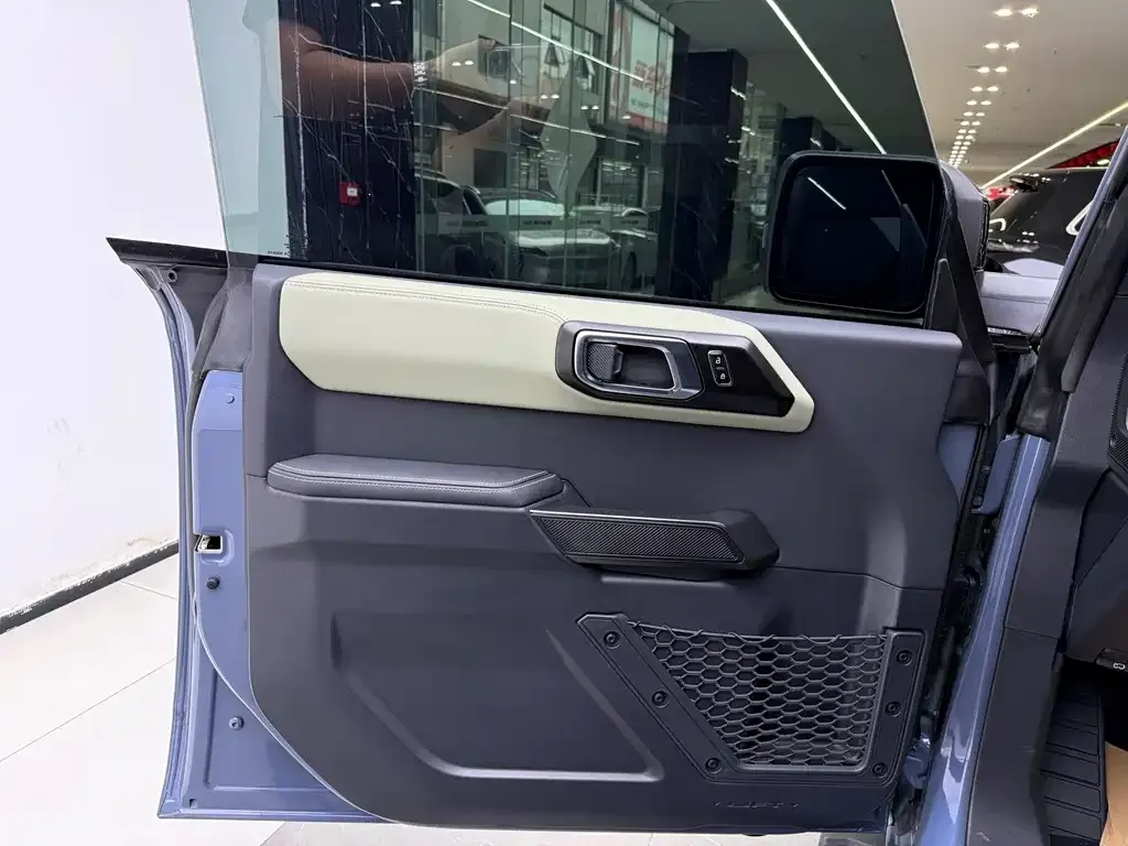 Ford Bronco 2025 из CN, фото 10