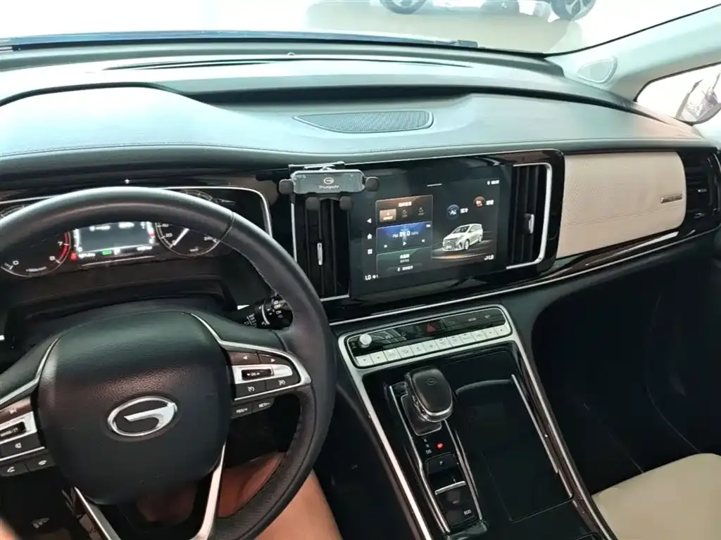 GAC Motor Trumpchi M8 — фото 3