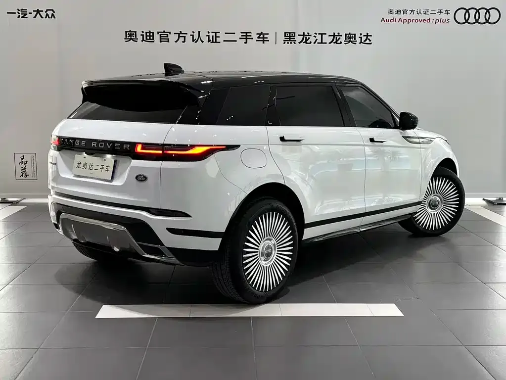 Land Rover Evoque — фото 10