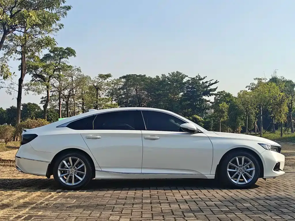 Honda Accord 2022 из CN, фото 9