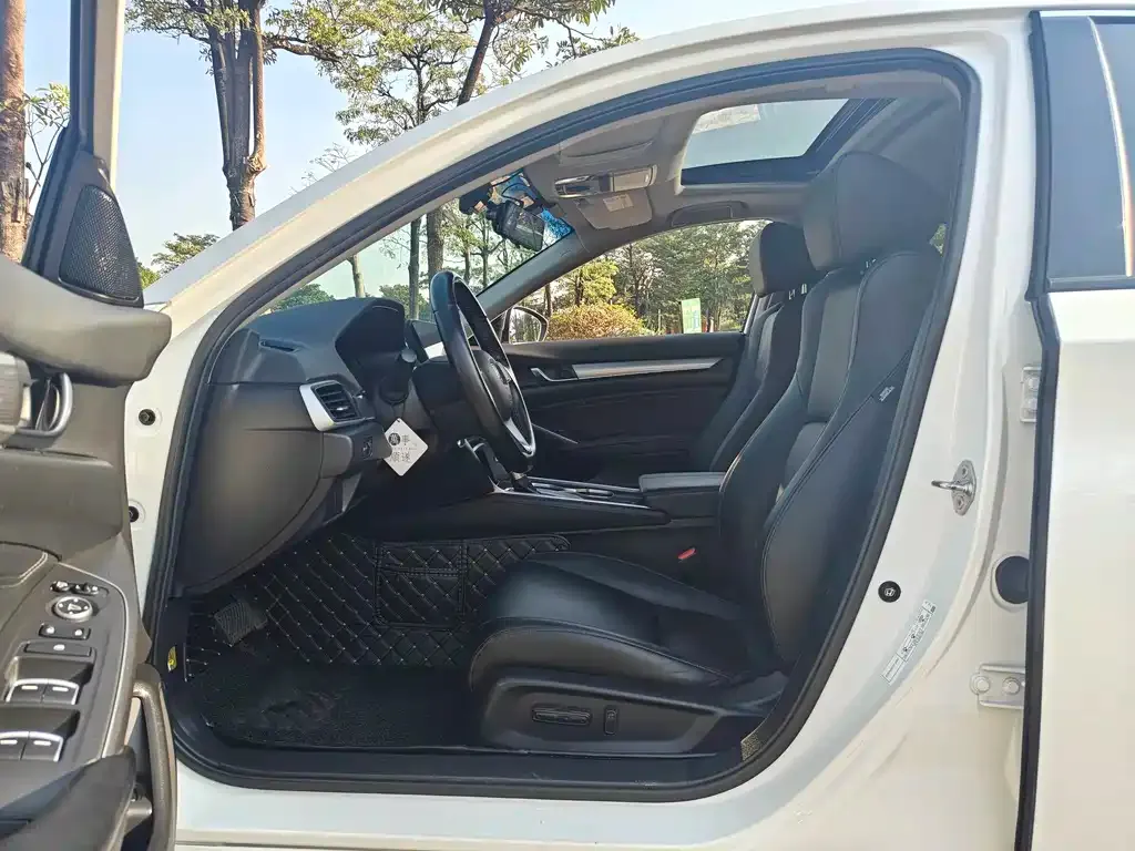 Honda Accord 2022 из CN, фото 6