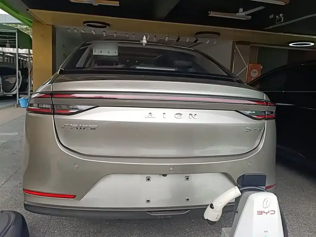 Aion S 2025 из CN, фото 4