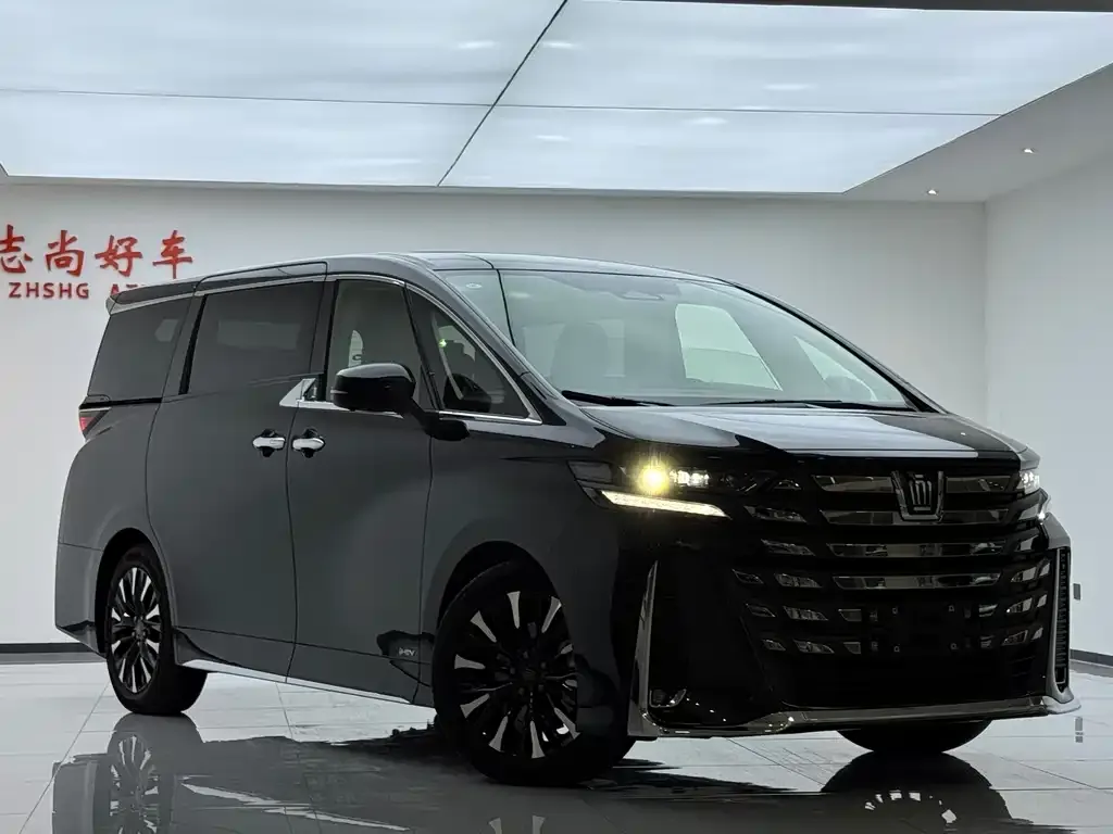 Toyota Vellfire — фото 4