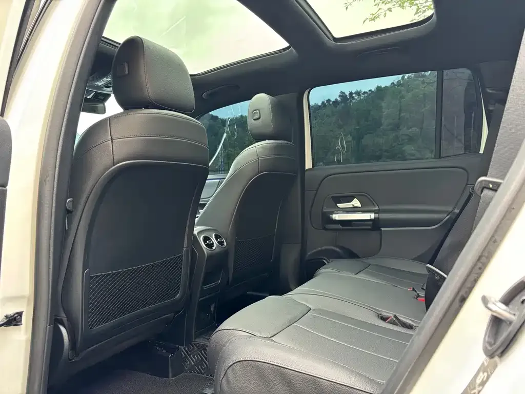 Mercedes-Benz GLB 2021 из CN, фото 2