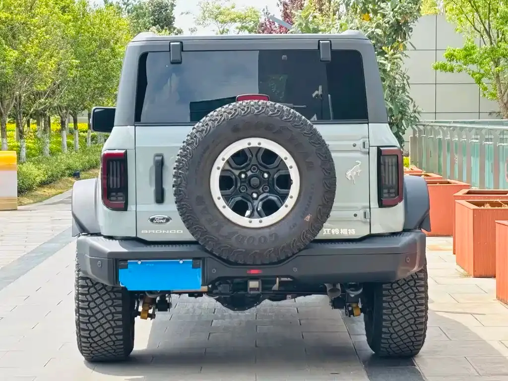 Ford Bronco 2024 из CN, фото 8