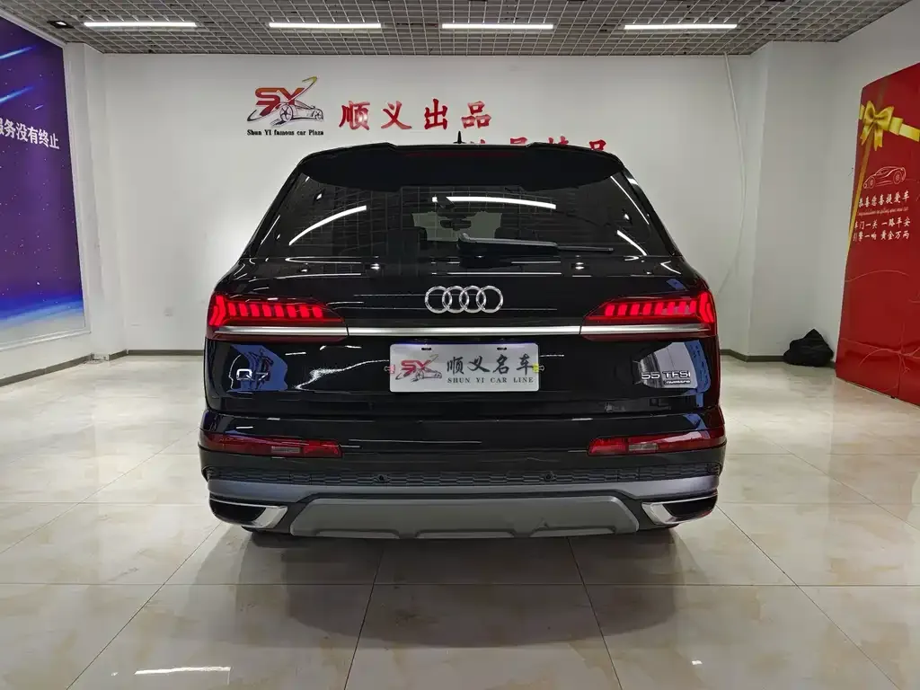 Audi Q7 — фото 4