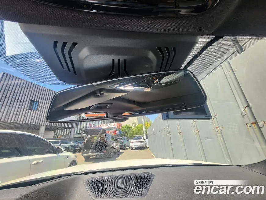 BMW 3-Series 2021 из KR, фото 2