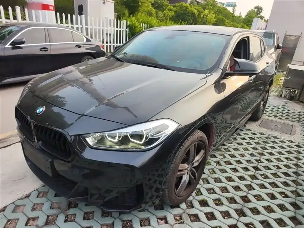 BMW X2 — фото 9
