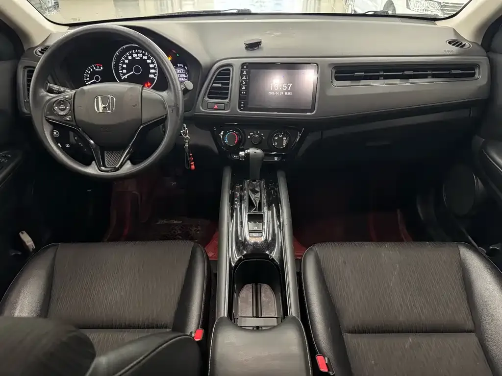 Honda Vezel 2021 из CN, фото 9