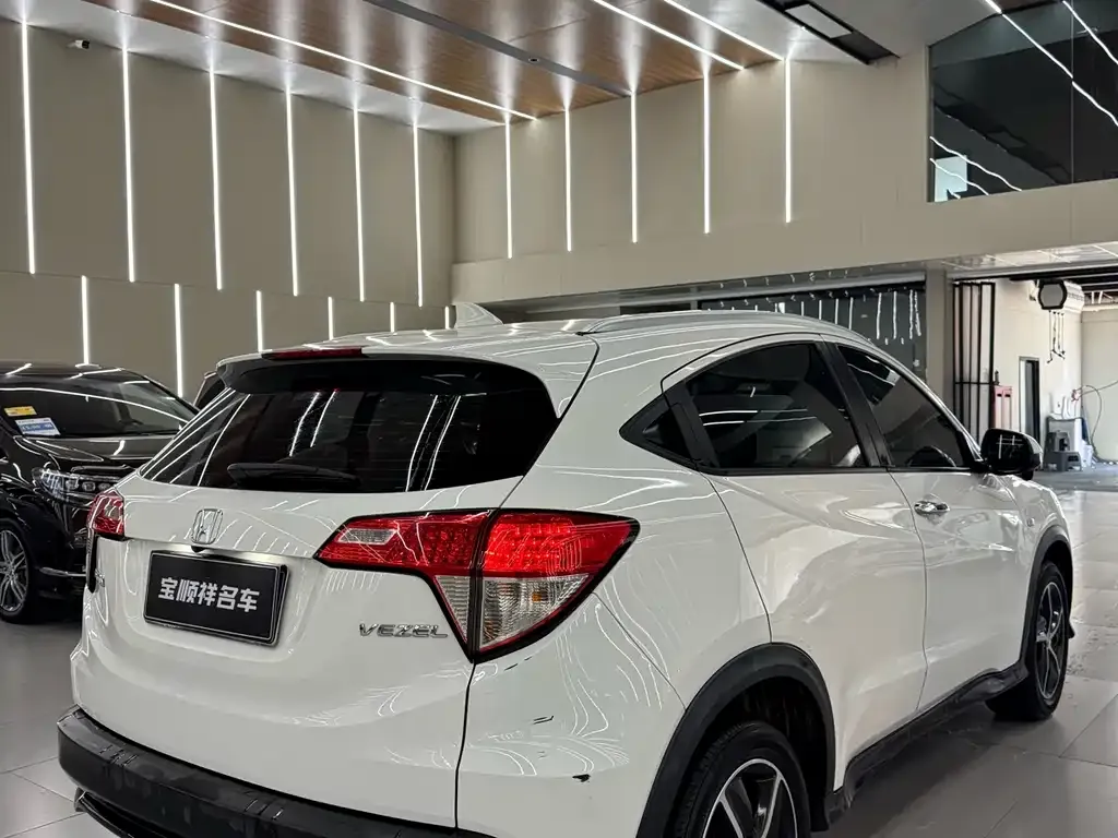 Honda Vezel 2021 из CN, фото 8