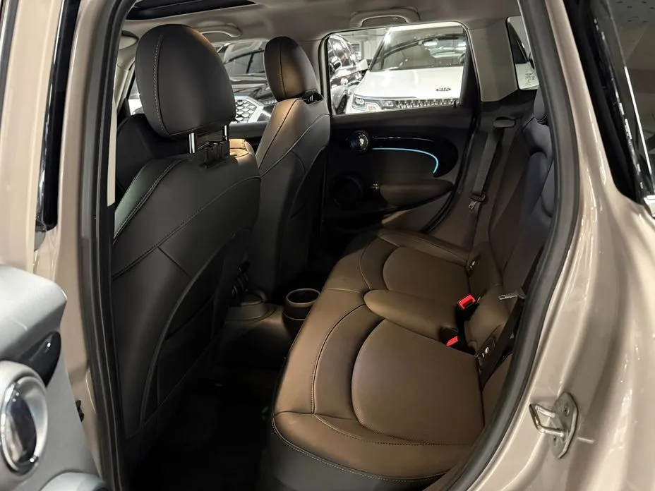 Mini Cooper 2022 из KR, фото 4