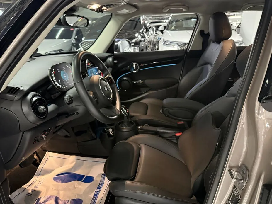 Mini Cooper 2022 из KR, фото 7