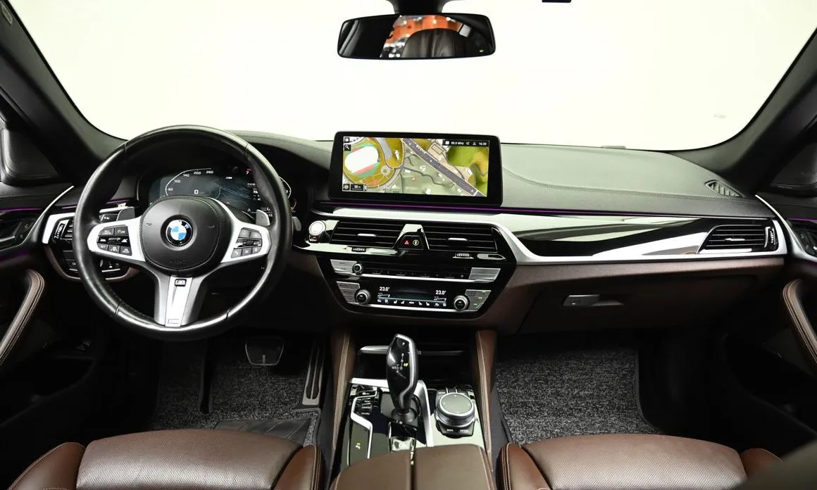 BMW 5-Series 2022 из KR, фото 3
