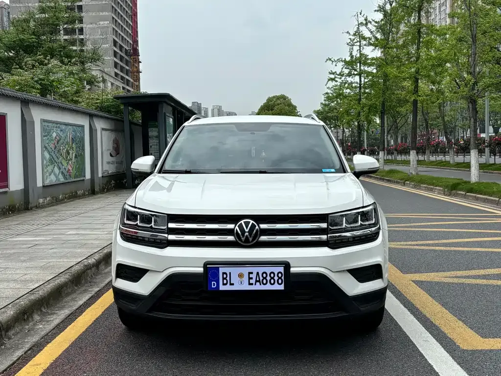 Volkswagen Tharu 2021 из CN, фото 8