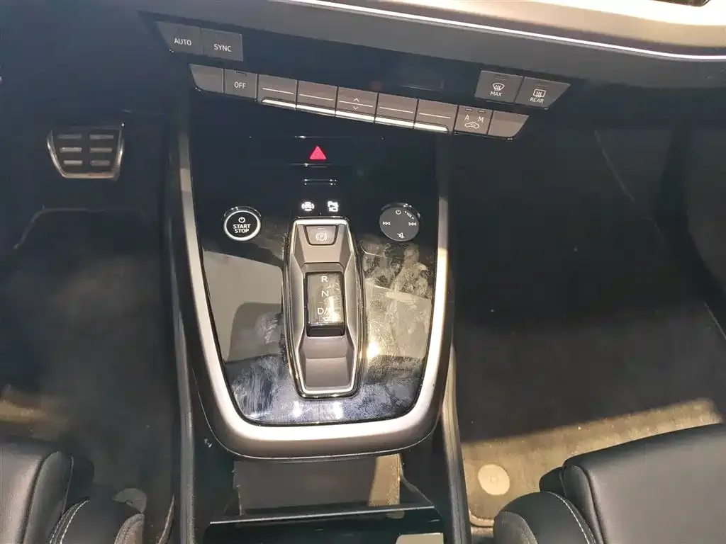 Audi Q4 e-tron 2024 из CN, фото 5