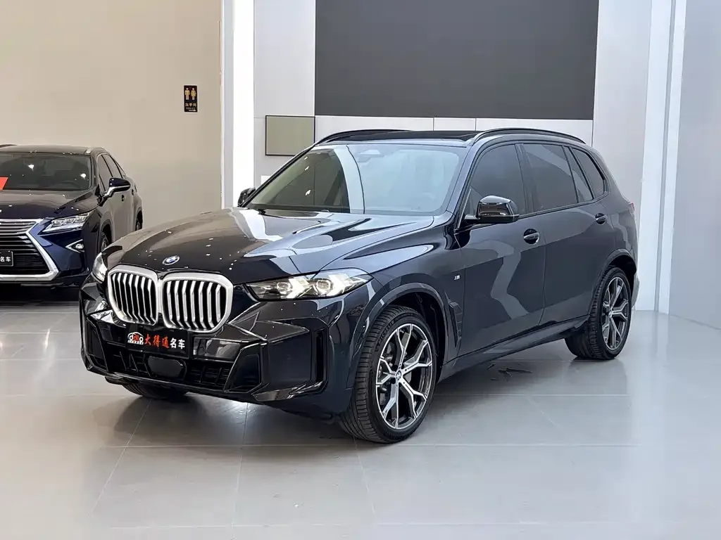BMW X5 — фото 1