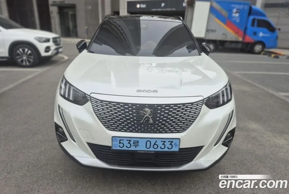 Peugeot 2008 EV GT 1