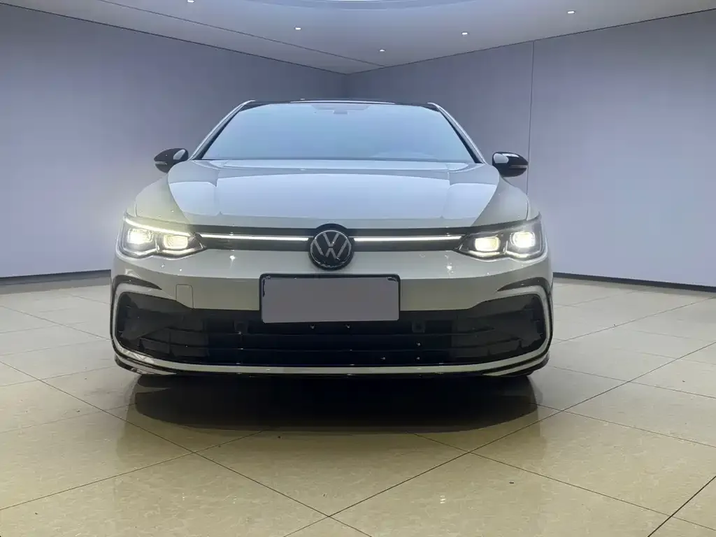 Volkswagen Golf — фото 3