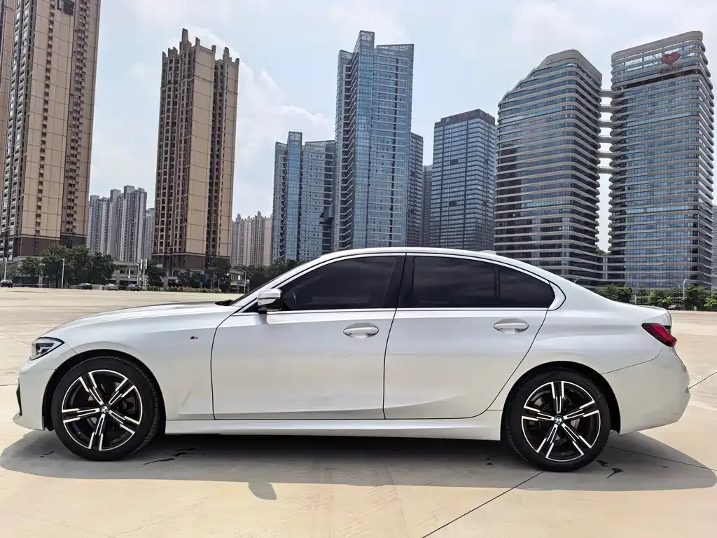 BMW 3 Series — фото 10