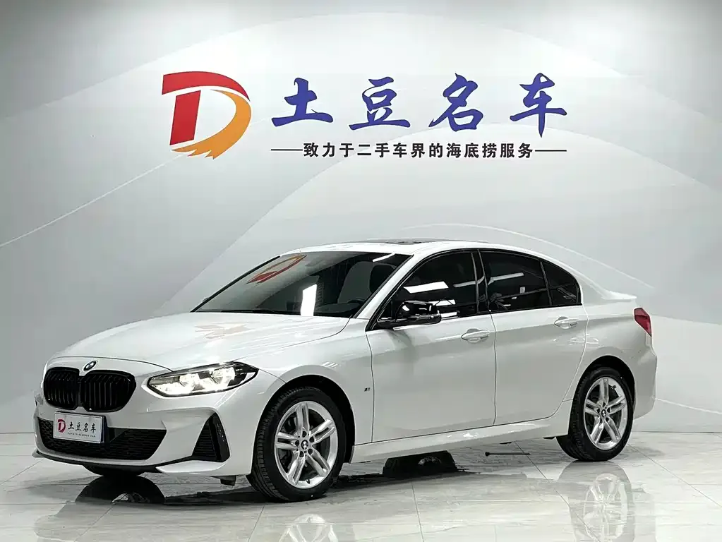 BMW 1 Series — фото 1