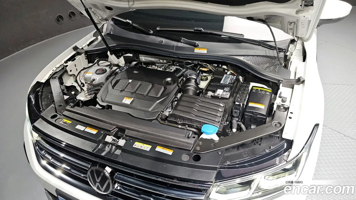 Volkswagen Tiguan 2022 из KR, фото 9