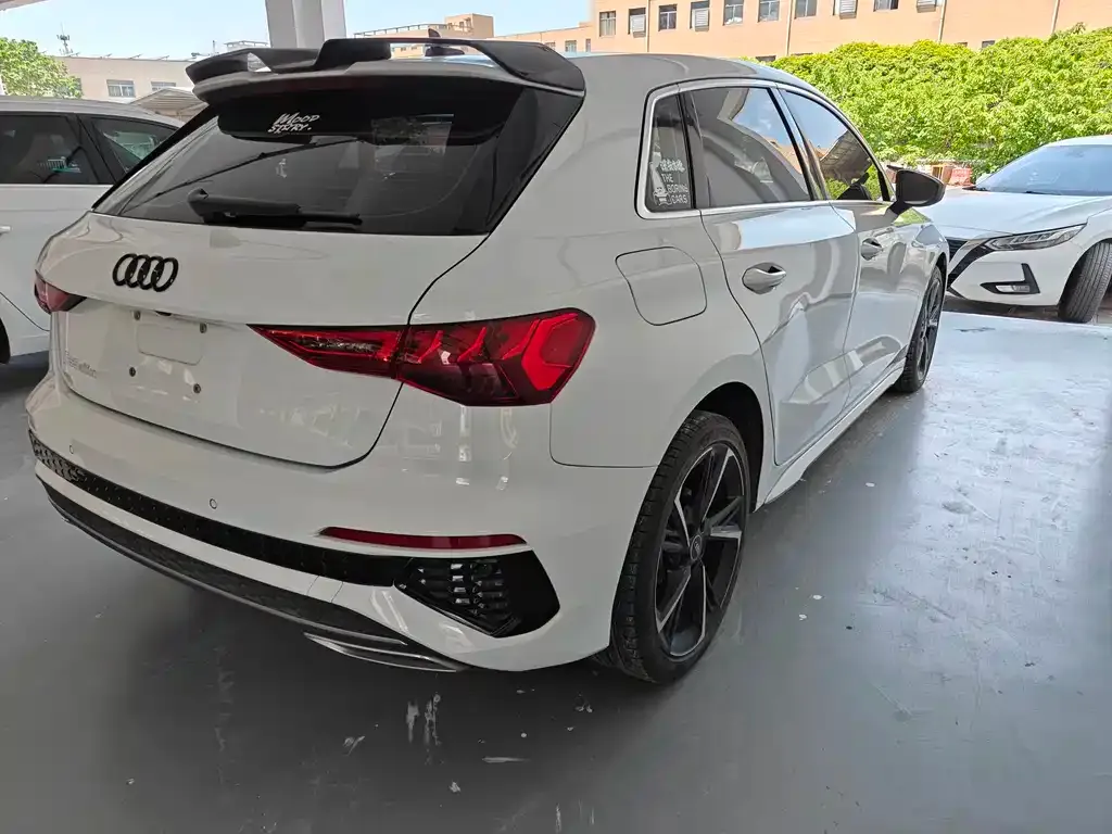 Audi A3 — фото 2