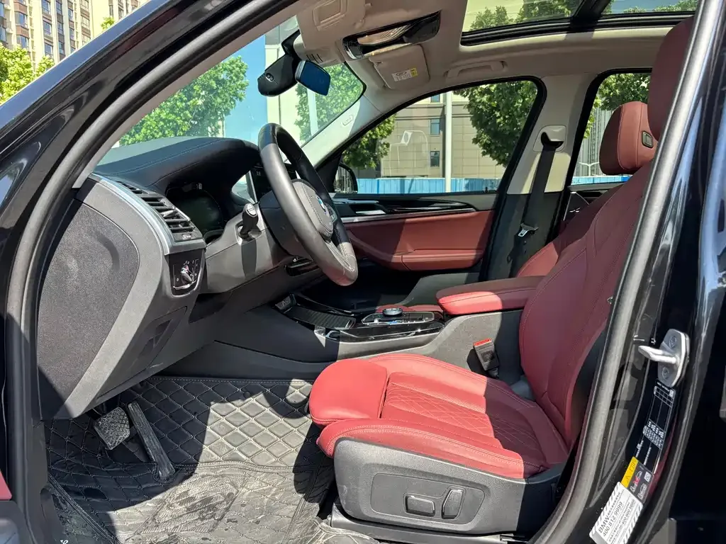 BMW iX3 2024 из CN, фото 5