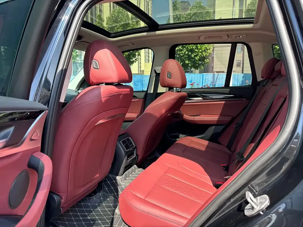 BMW iX3 2024 из CN, фото 3