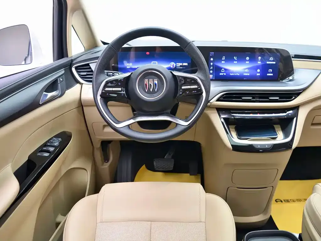 Buick GL8 Hybrid — фото 10
