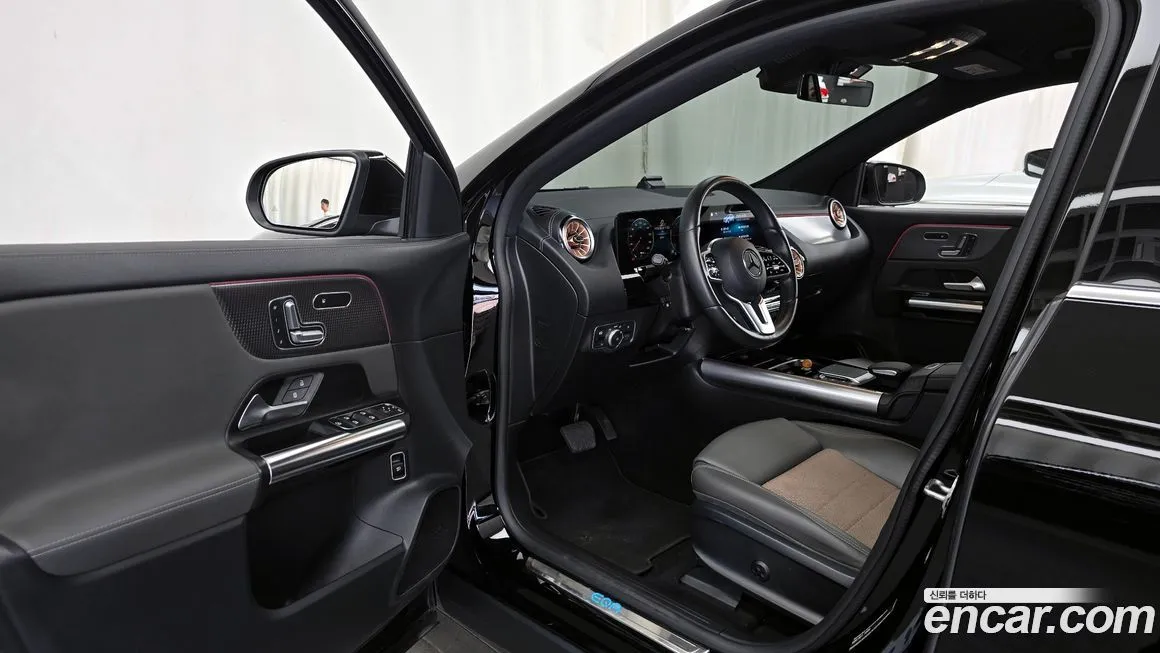 Mercedes-Benz EQA 2021 из KR, фото 6