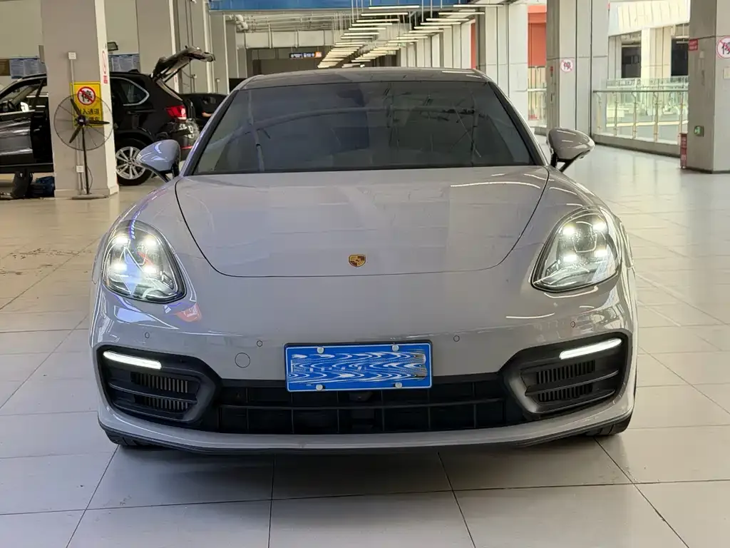 Porsche Panamera — фото 9