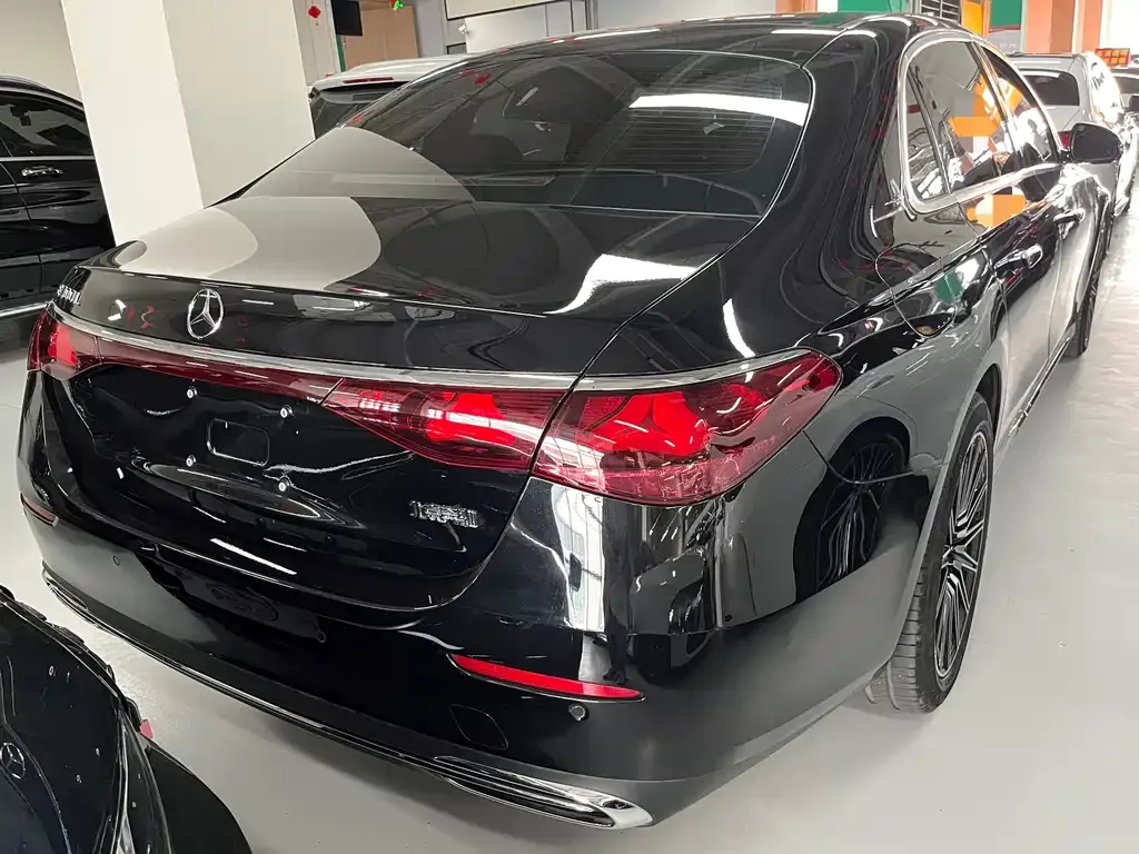 Mercedes-Benz E-Class 2024 из CN, фото 2
